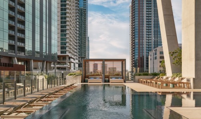 Downtown Austin Rooftop Pool